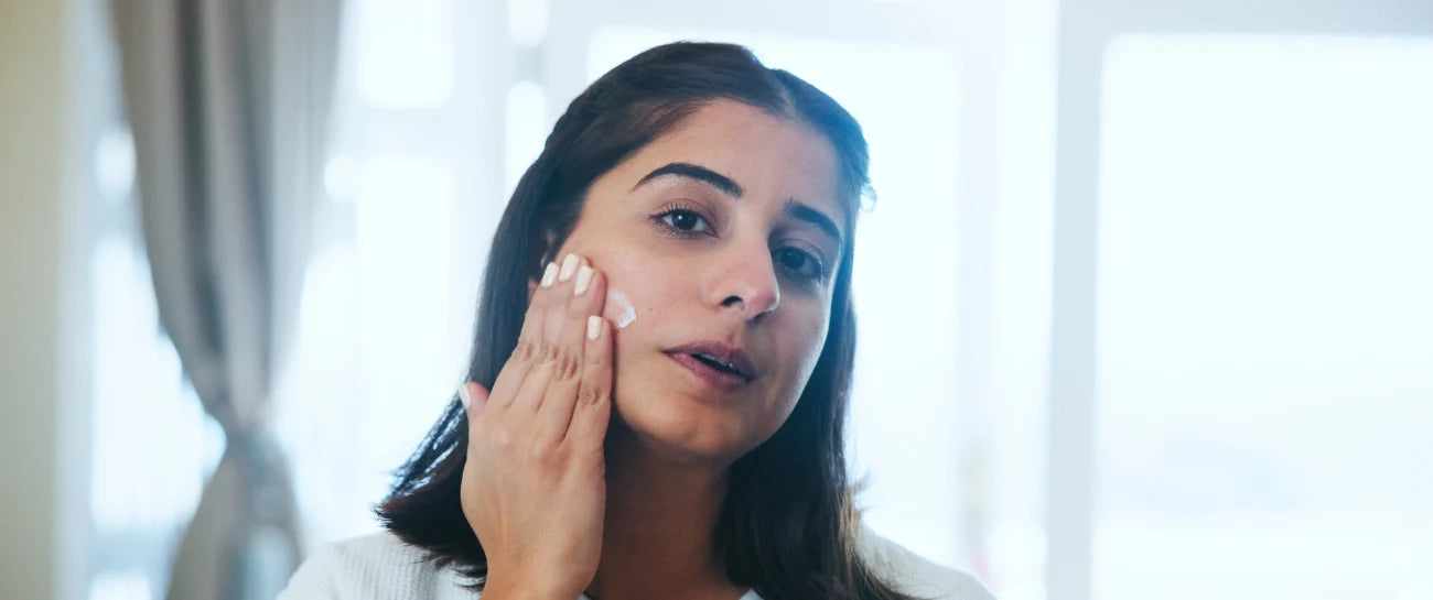 What is Glycolic Acid? Its Benefits and How to Use It on Skin?